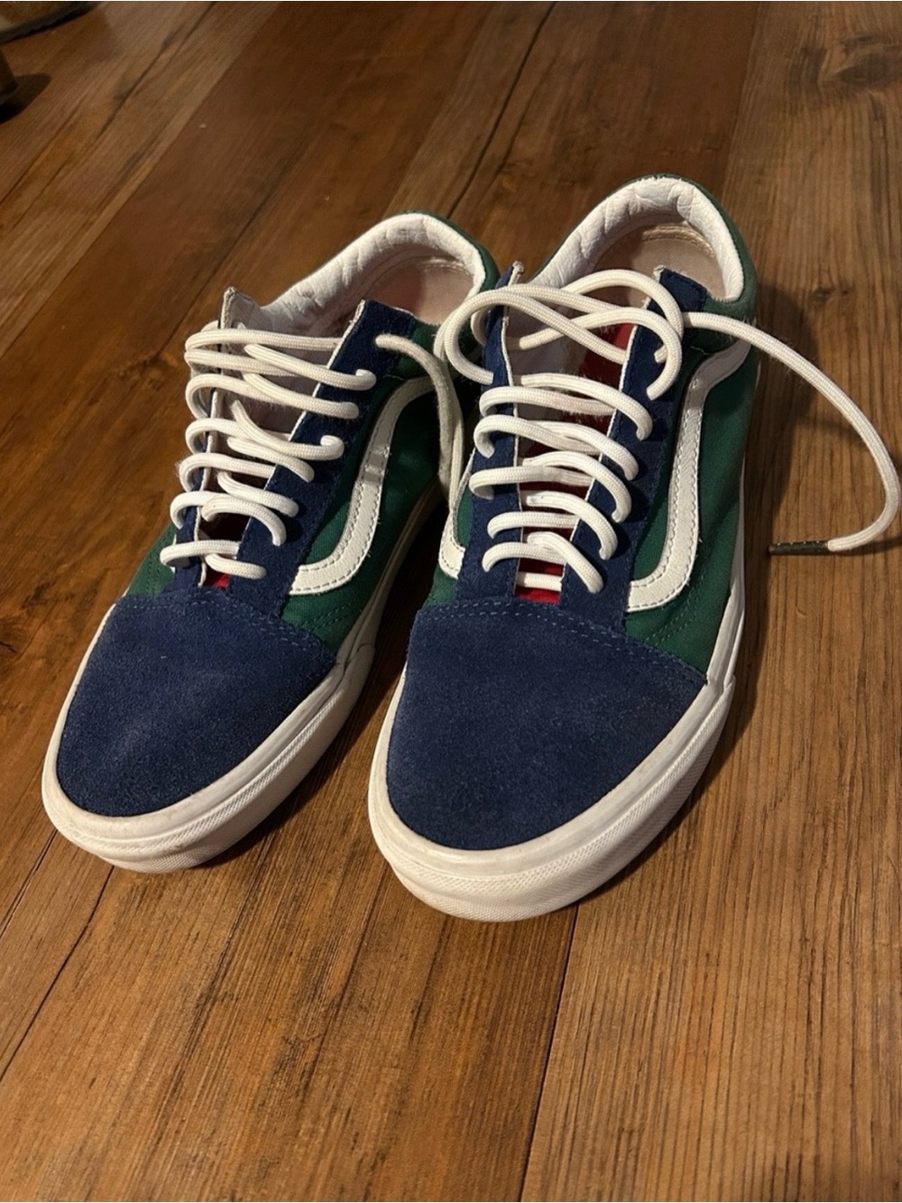 Vans Navy and Green Low-Top Skate Shoes with White Stripe